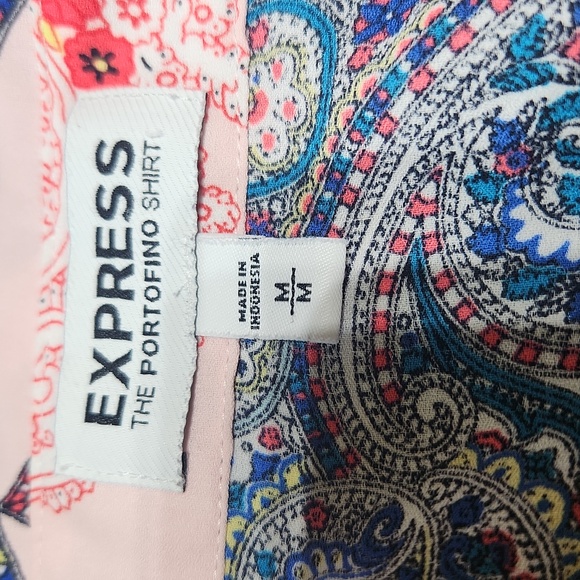 [M] EXPRESS Portofino Paisley Top - Picture 4 of 5